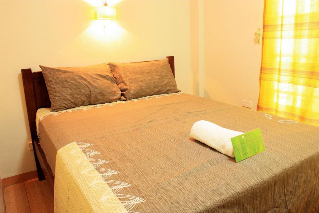 Dureme Mansion Hotel And Resort Castillejos Room photo